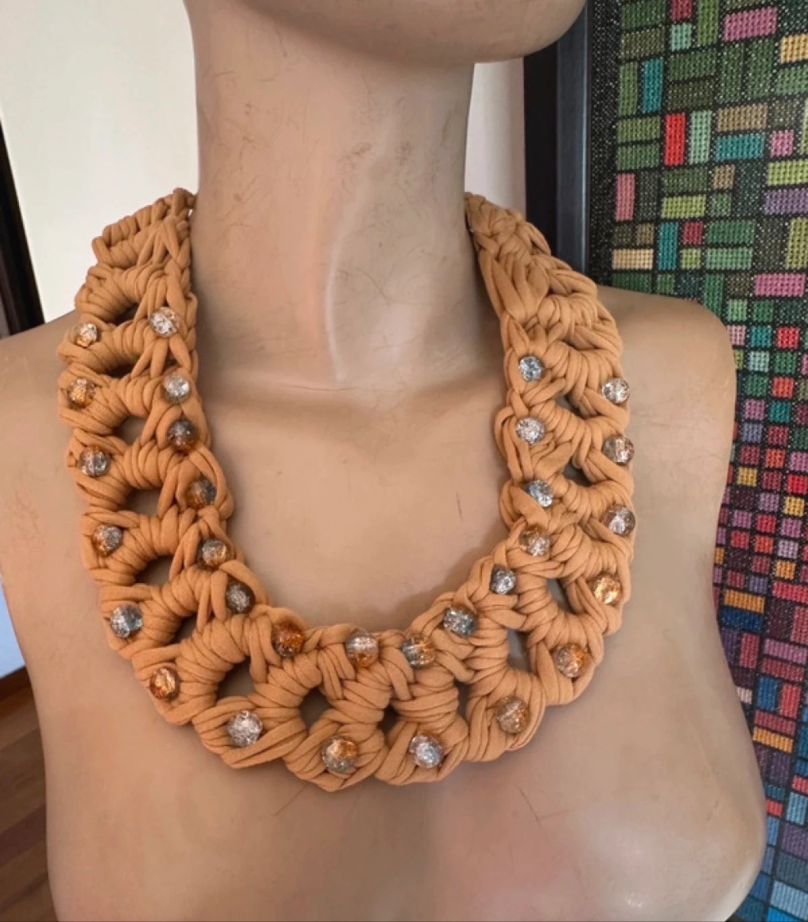 Handmade necklace beige